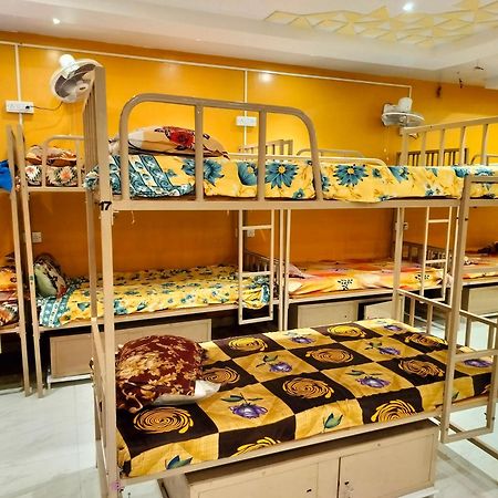 Hostel Sri Durga Jatri Nibasa Brahmapur Exteriér fotografie